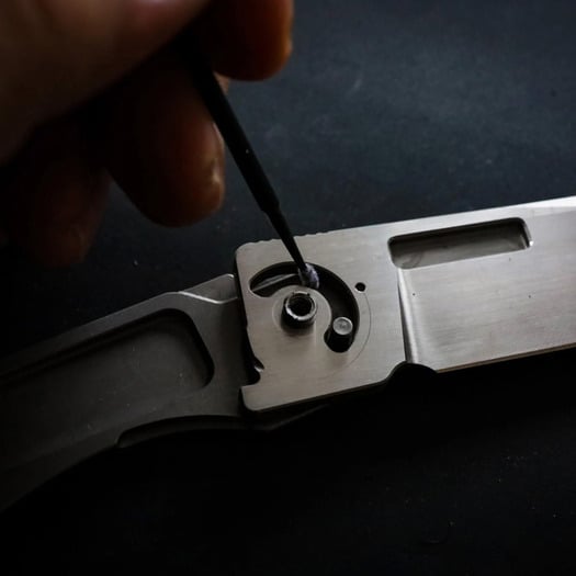 Knife Pivot Lube Microfiber Detailing Swabs