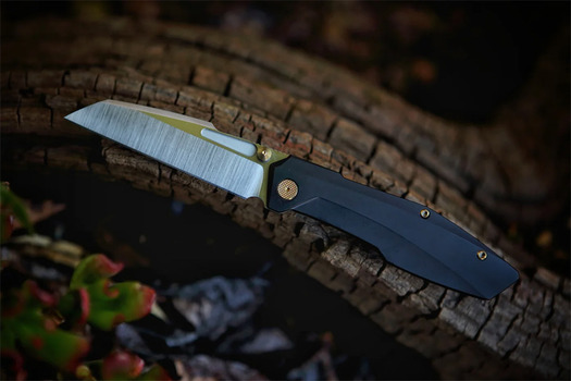 Null Knives Raikou - Black/Gold folding knife