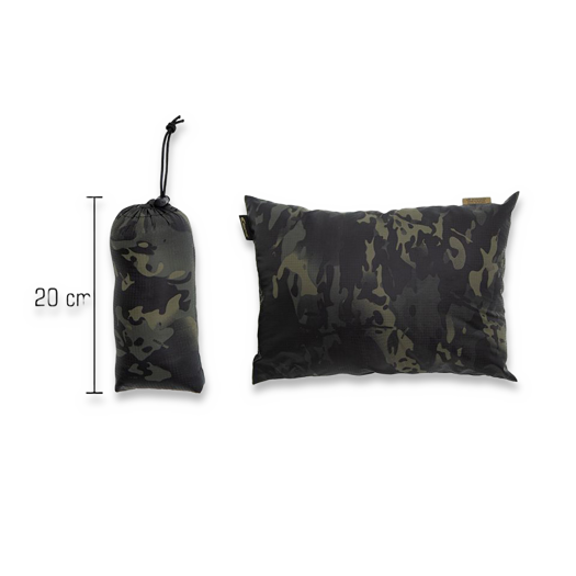 Carinthia Travel Pillow, Multicam Black