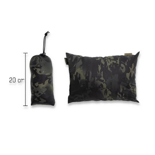 Carinthia Travel Pillow, Multicam Black