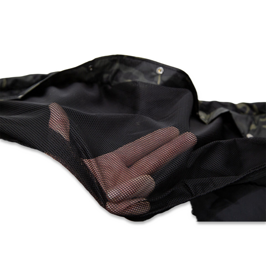Sacco a pelo Carinthia Tropen, Multicam Black