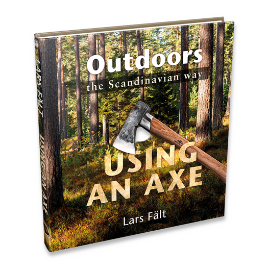 Casström Lars Fält Book Outdoors the Scandinavian Way Using an Axe 601121