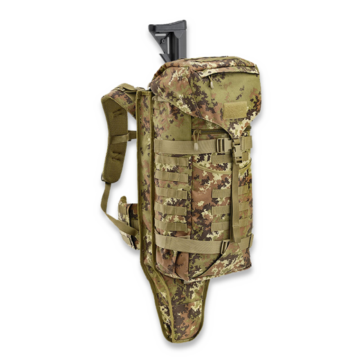 Defcon 5 Battle back pack with integrated gun holster, camo