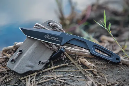 Extrema Ratio Versa, Expedition