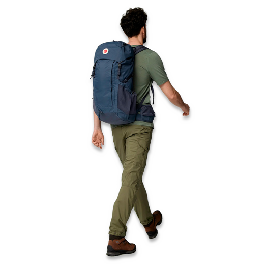 Fjällräven Abisko Hike 35 M/L backpack, patina green