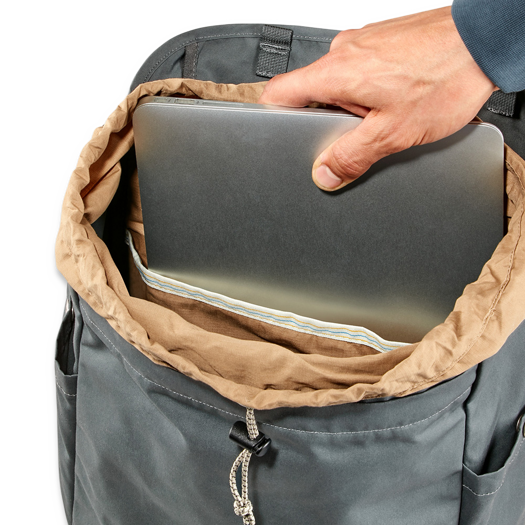 Fj&auml;llr&auml;ven Greenland Top, dusk