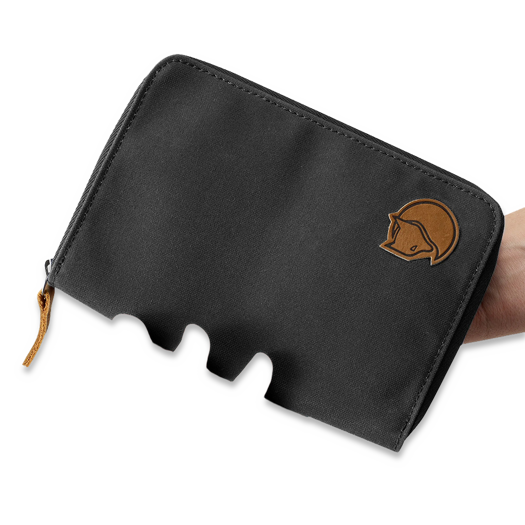 Fj&auml;llr&auml;ven Passport Wallet, dark olive