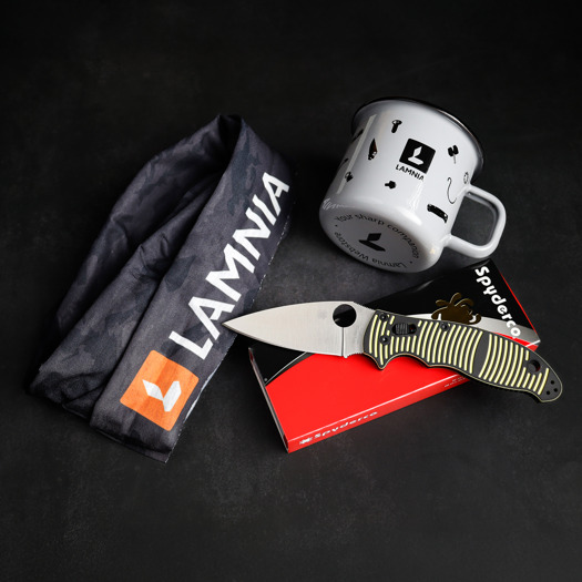 Lamnia Mystery Box "Black & Yellow"