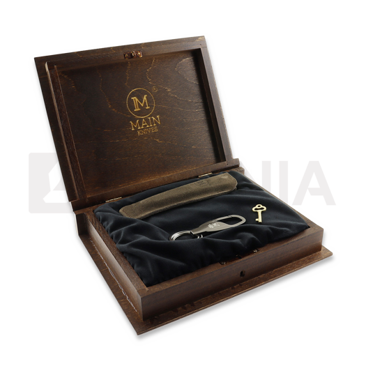 Main Knives Limited Edition Pocket Knife - Forged Carbon Fiber 02 foldekniv