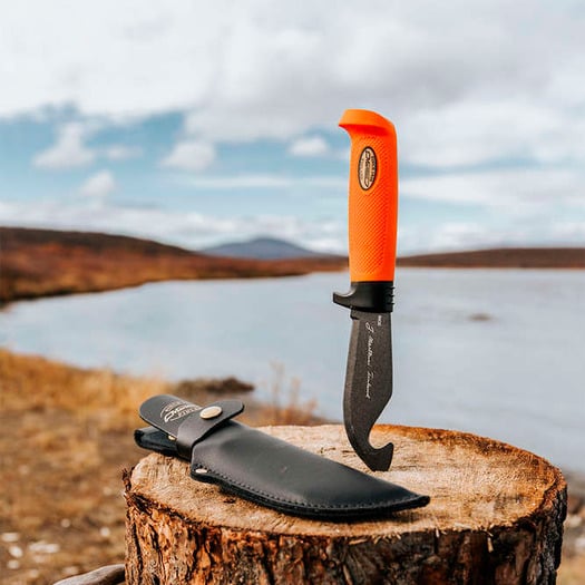 Marttiini Martef Skinner with hook, blister 378024TB