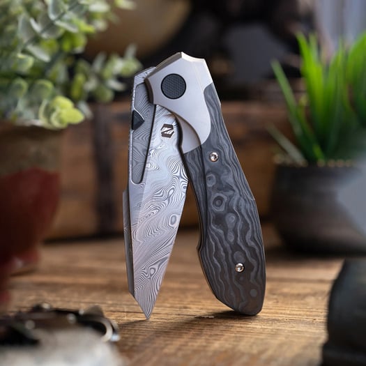 Null Knives Voodoo Doll - Damasteel/Black Camo CF folding knife