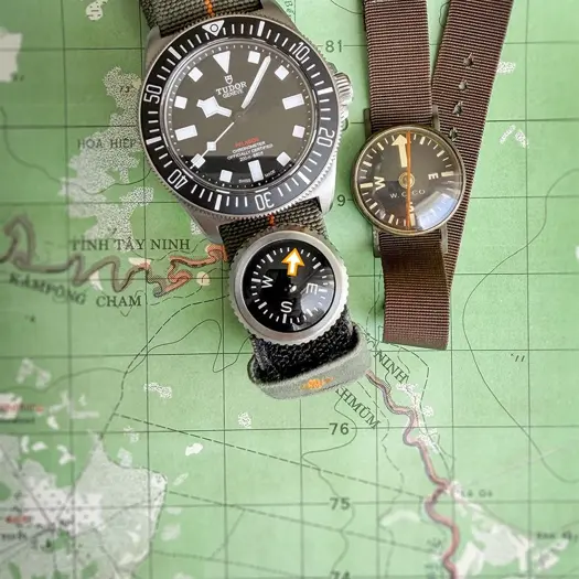 Prometheus Design Werx A.G. Button Compass WCC Arrow