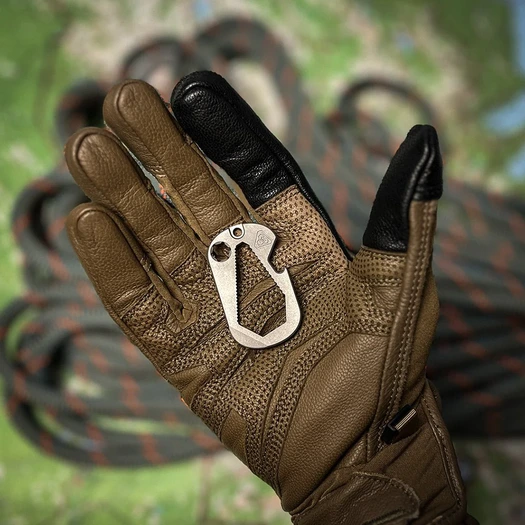 Prometheus Design Werx Standard Issue Dog Tag Tool monitoimityökalu