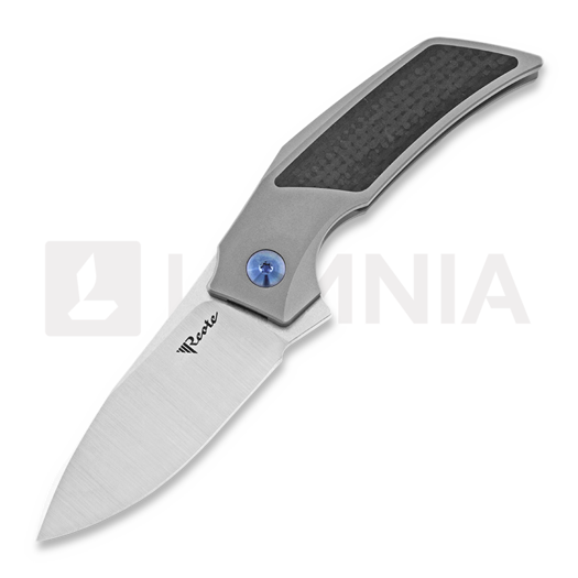 Navalha Reate T2500 by Tashi Bharucha, carbon fiber