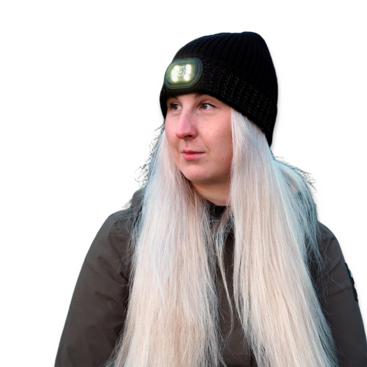 Retki 100% Merino led loaded beanie, black