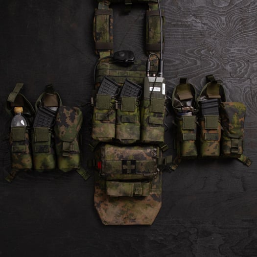 Savotta Varjelus 3x2 AR15-AK placard