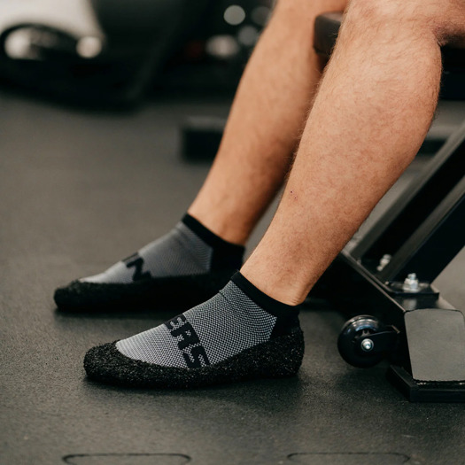 Skinners Sock shoes, Essentials 2.0 Concrete