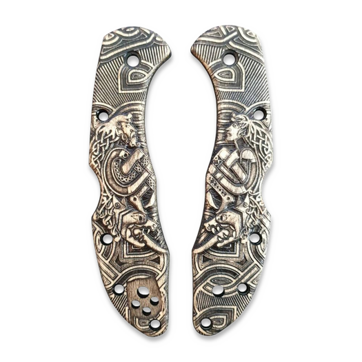 Svechnikov Workshop Spyderco Delica 4 / Lil Matriarch Celtic Heart handle scales