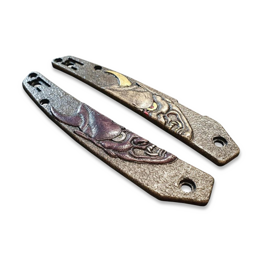 Svechnikov Workshop Spyderco Ikuchi Oni Demon handle scales