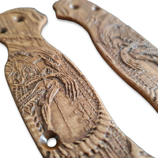 Svechnikov Workshop Spyderco Para Military 2 Cru-Wear Alien handle scales