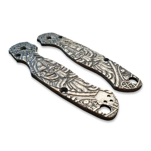Svechnikov Workshop Spyderco Para Military 2 Vegvisir X Viking handle scales