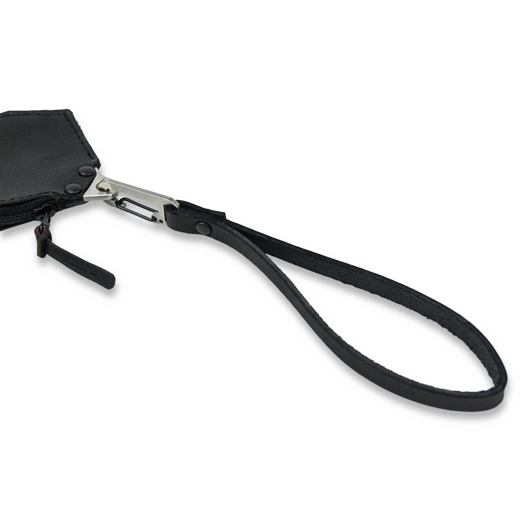 Trayvax Leather Wristlet, černá