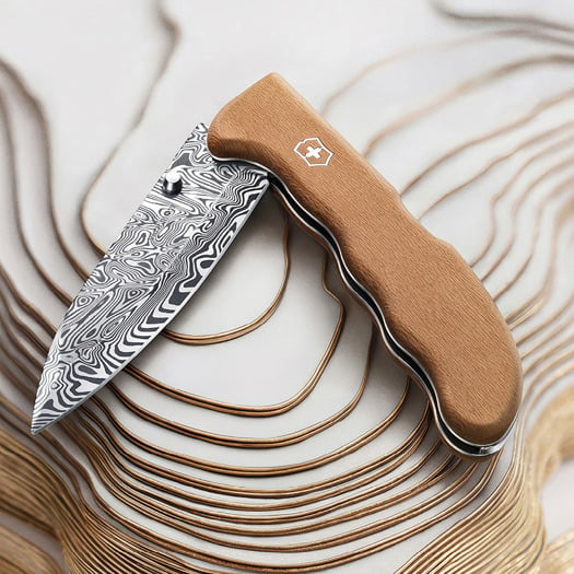 Victorinox Evoke Wood Damast LE 2026 folding knife