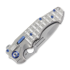 Andre de Villiers Pitboss 2 sulankstomas peilis, Bead Blasted Ti Frag/Blue