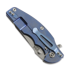 Hinderer Jurassic Magnacut Slicer Flat Grind kääntöveitsi, Stonewash Blue, Translucent Green