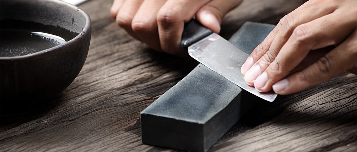 Puukon teroitus - mit&auml; pit&auml;&auml; ottaa huomioon?